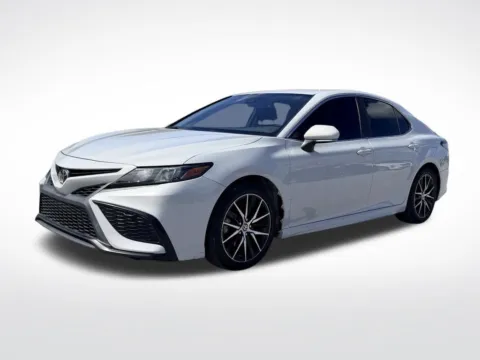 Photos of 2022 Toyota Camry SE for sale in Pensacola, FL at Step One Motorsports