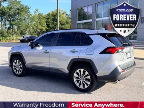 More photos of 2019 Toyota RAV4 Limited at Step One Motorsports, FL