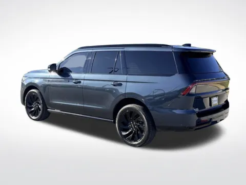 More photos of 2025 Lincoln Navigator Reserve at Step One Motorsports, FL
