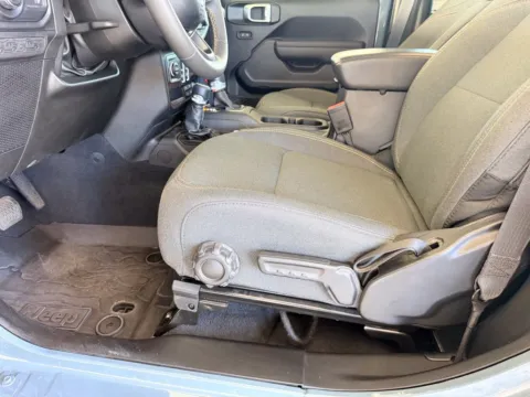 More photos of 2024 Jeep Wrangler Sport S at Step One Motorsports, FL
