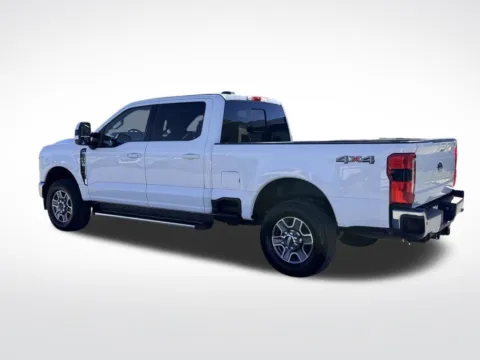 More photos of 2023 Ford F-250SD Lariat at Step One Motorsports, FL