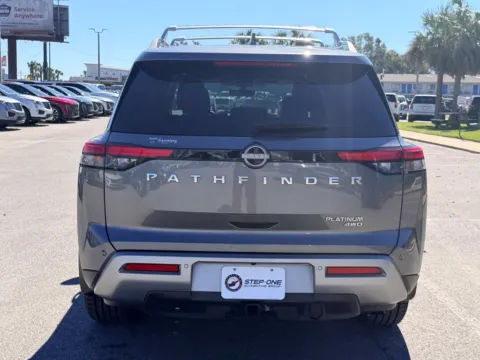More photos of 2023 Nissan Pathfinder Platinum at Step One Motorsports, FL