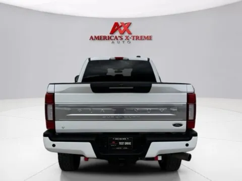 More photos of 2022 Ford Super Duty F-250 SRW Platinum at America's Xtreme Auto, TX