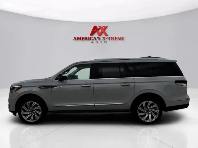 Photos of 2024 Lincoln Navigator L Reserve for sale in Houston, TX at America's Xtreme Auto
