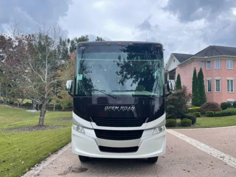 Photos of 2018 Ford F-53 Motorhome Stripped Chassis for sale in Houston, TX at America's Xtreme Auto