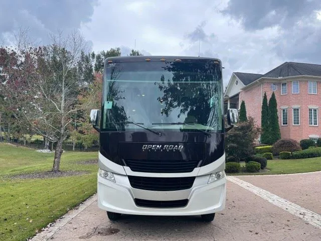 Photos of 2018 Ford F-53 Motorhome Stripped Chassis for sale in Houston, TX at America's Xtreme Auto