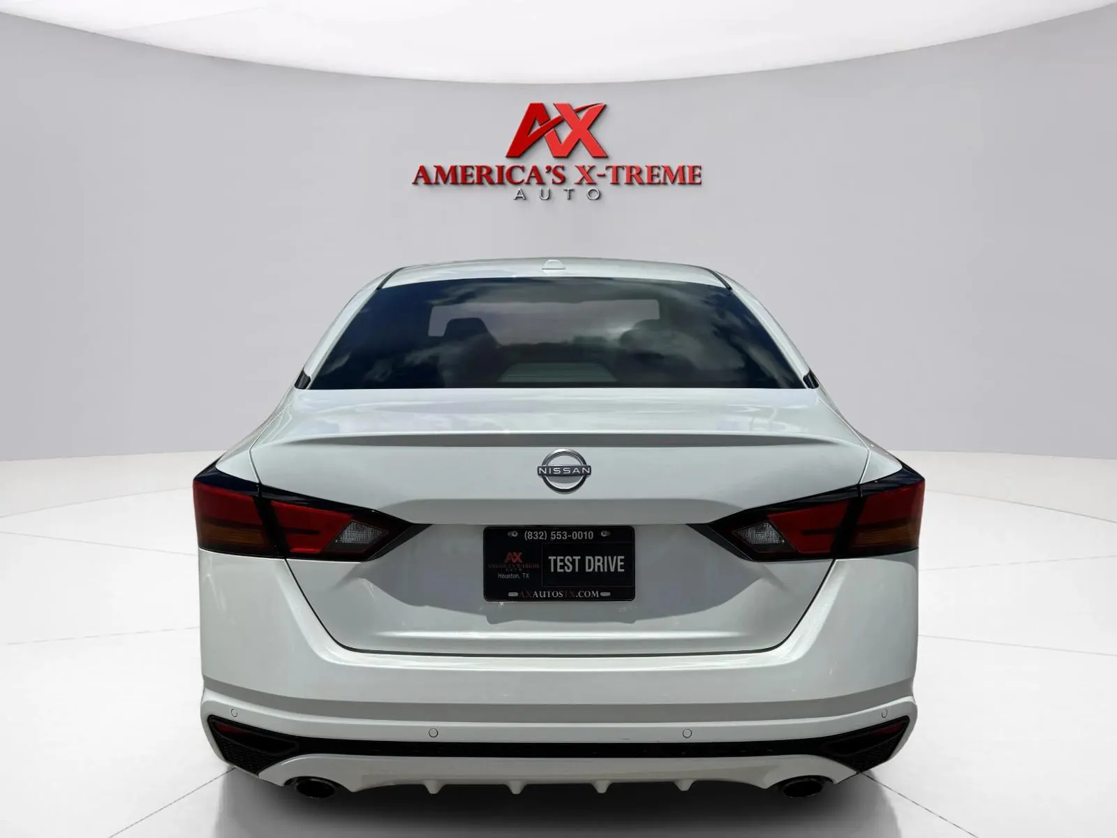 More photos of 2023 Nissan Altima 2.5 SL at America's Xtreme Auto, TX