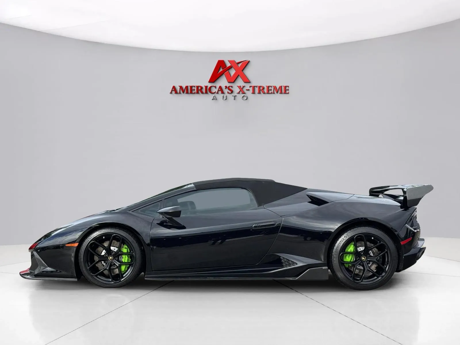 Photos of 2018 Lamborghini Huracan LP580-2S for sale in Houston, TX at America's Xtreme Auto