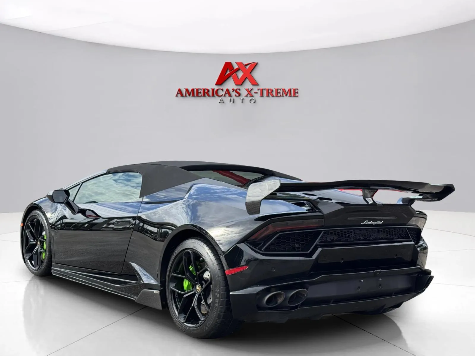 More photos of 2018 Lamborghini Huracan LP580-2S at America's Xtreme Auto, TX