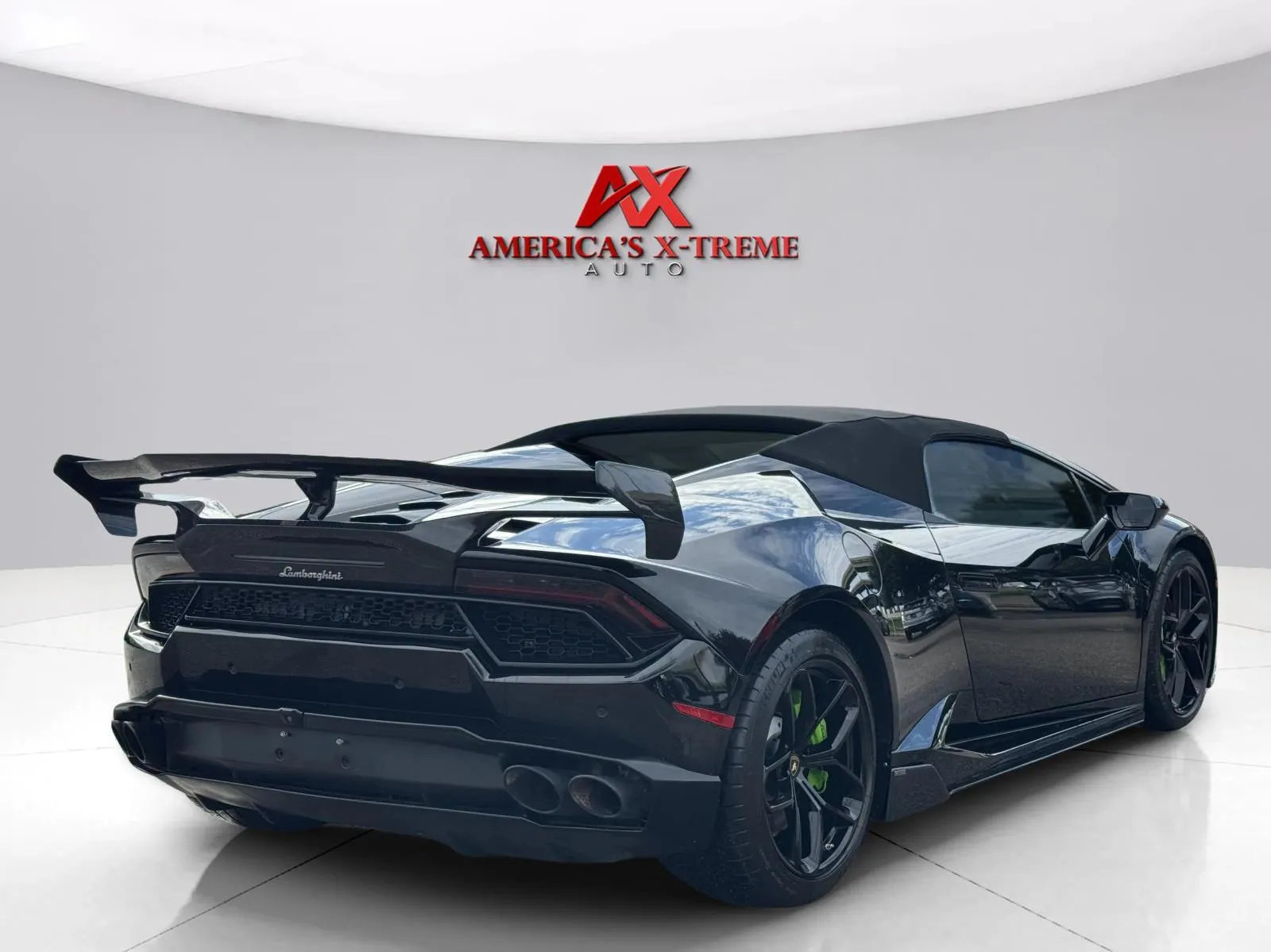 More photos of 2018 Lamborghini Huracan LP580-2S at America's Xtreme Auto, TX