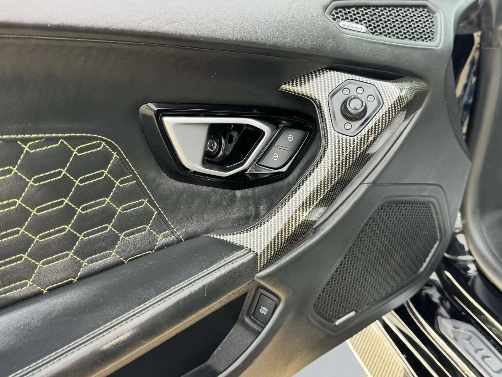 2018 Lamborghini Huracan Base - Photo 41