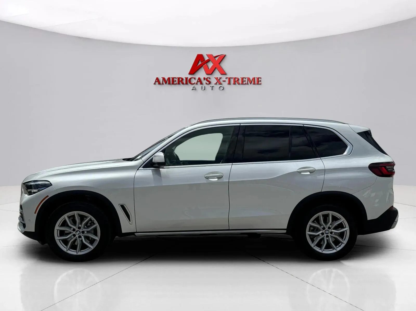 Photos of 2022 BMW X5 xDrive40i for sale in Houston, TX at America's Xtreme Auto