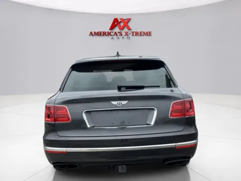 More photos of 2018 Bentley Bentayga W12 Onyx Edition at America's Xtreme Auto, TX