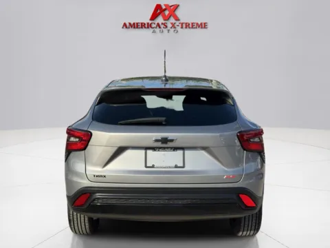 More photos of 2024 Chevrolet Trax 1RS at America's Xtreme Auto, TX