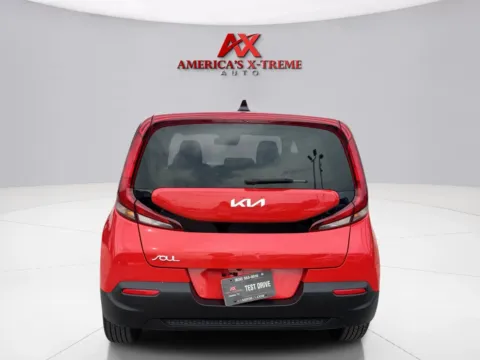 More photos of 2022 Kia Soul LX at America's Xtreme Auto, TX