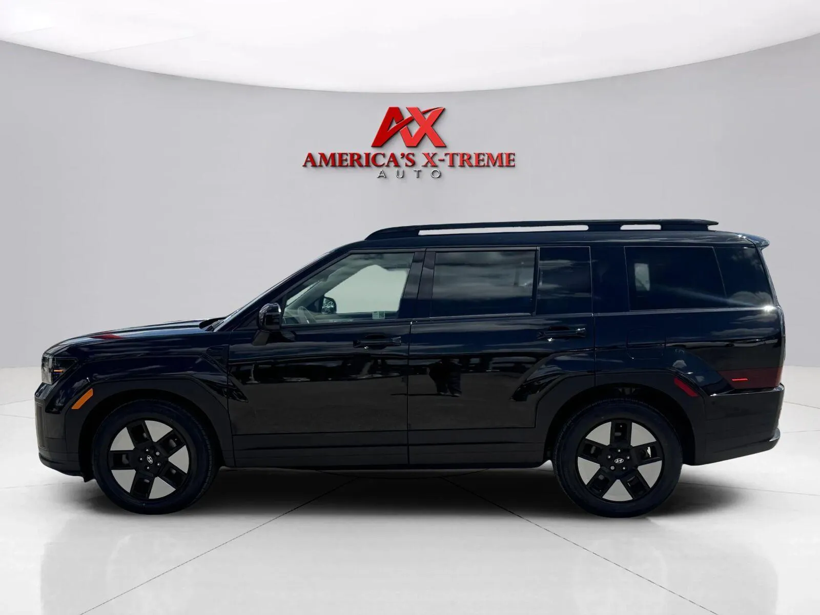 Photos of 2024 Hyundai Santa Fe Hybrid SEL for sale in Houston, TX at America's Xtreme Auto