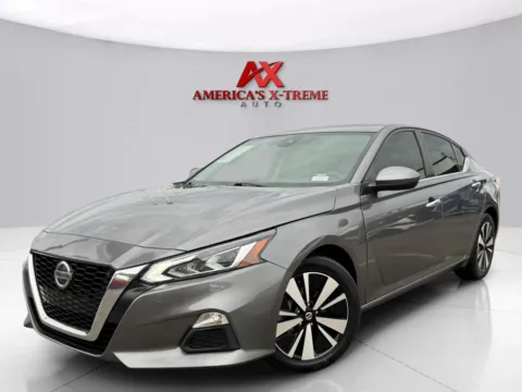 Gray 2022 Nissan Altima 2.5 SV for sale in Houston, TX