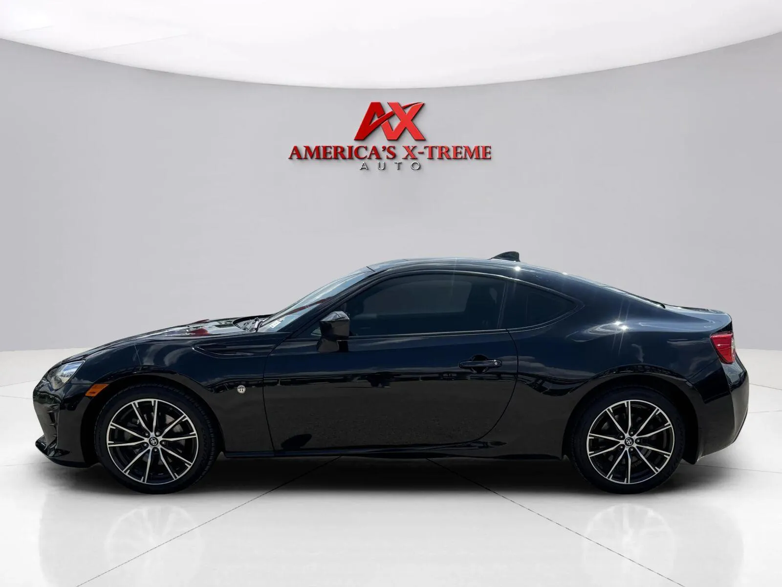 Photos of 2020 Toyota 86 Base 6A for sale in Houston, TX at America's Xtreme Auto
