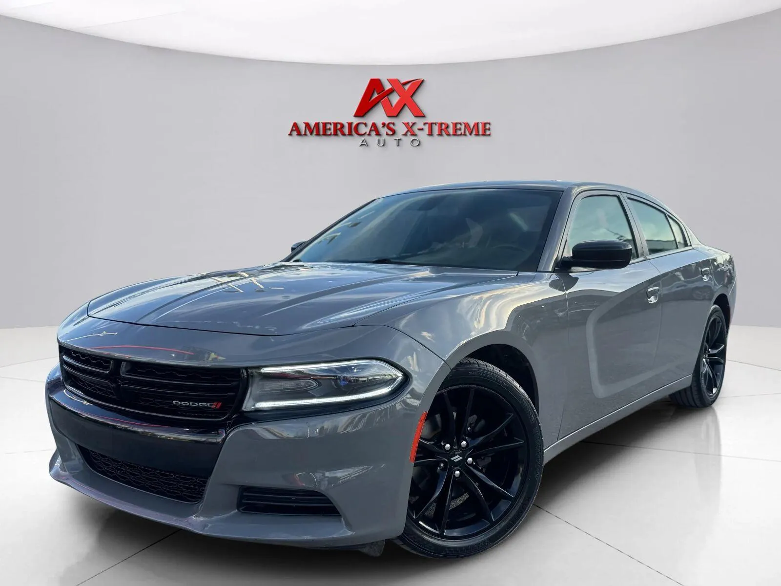 Gray 2018 Dodge Charger SXT for sale in Houston, TX