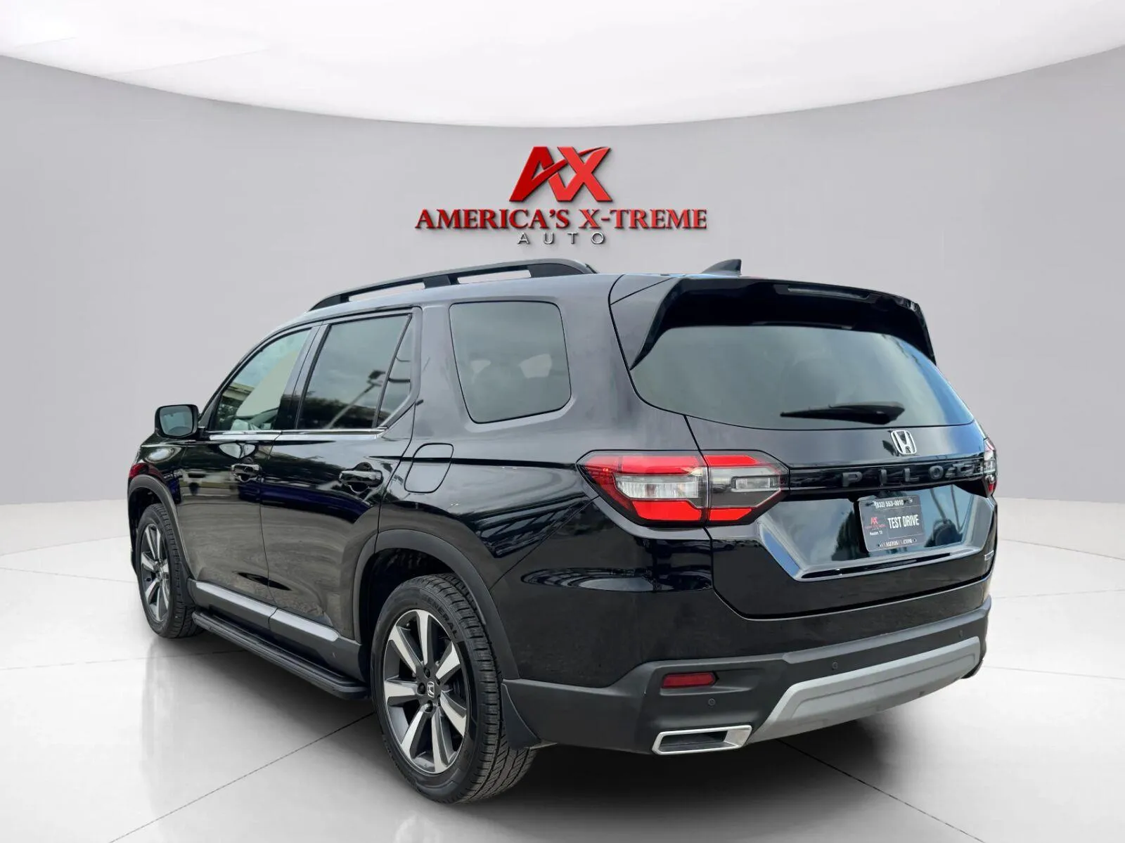 Another view of 2023 Honda Pilot Touring for sale in Houston, TX at America's Xtreme Auto