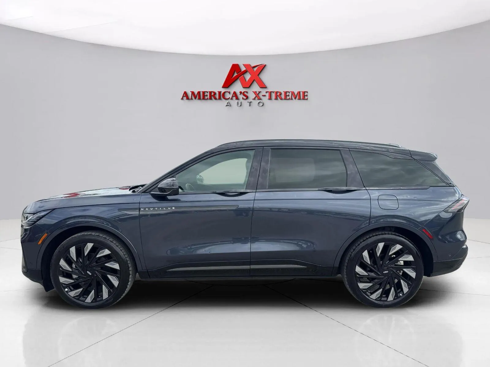Photos of 2024 Lincoln Nautilus Reserve for sale in Houston, TX at America's Xtreme Auto