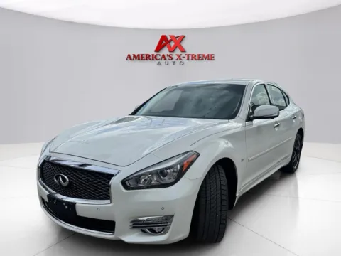 White 2019 INFINITI Q70 3.7 LUXE for sale in Houston, TX