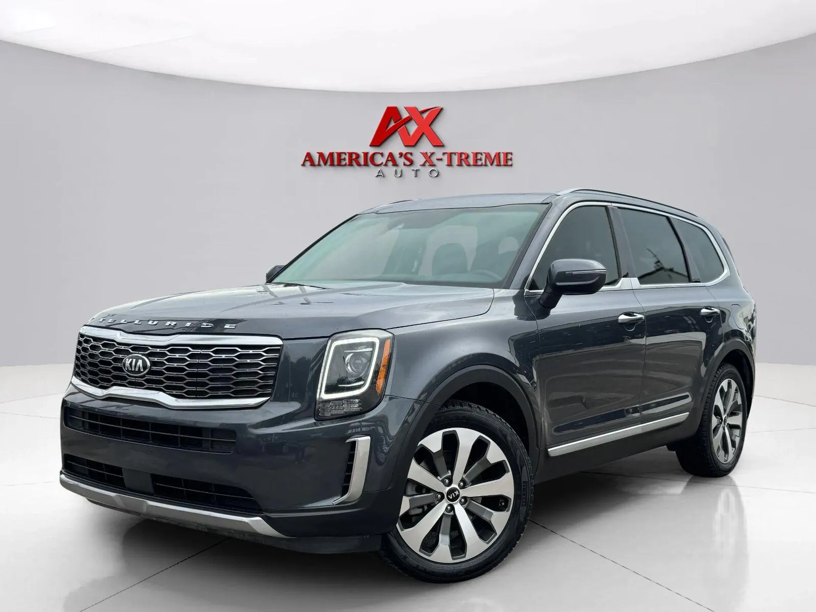 Gray 2020 Kia Telluride S for sale in Houston, TX