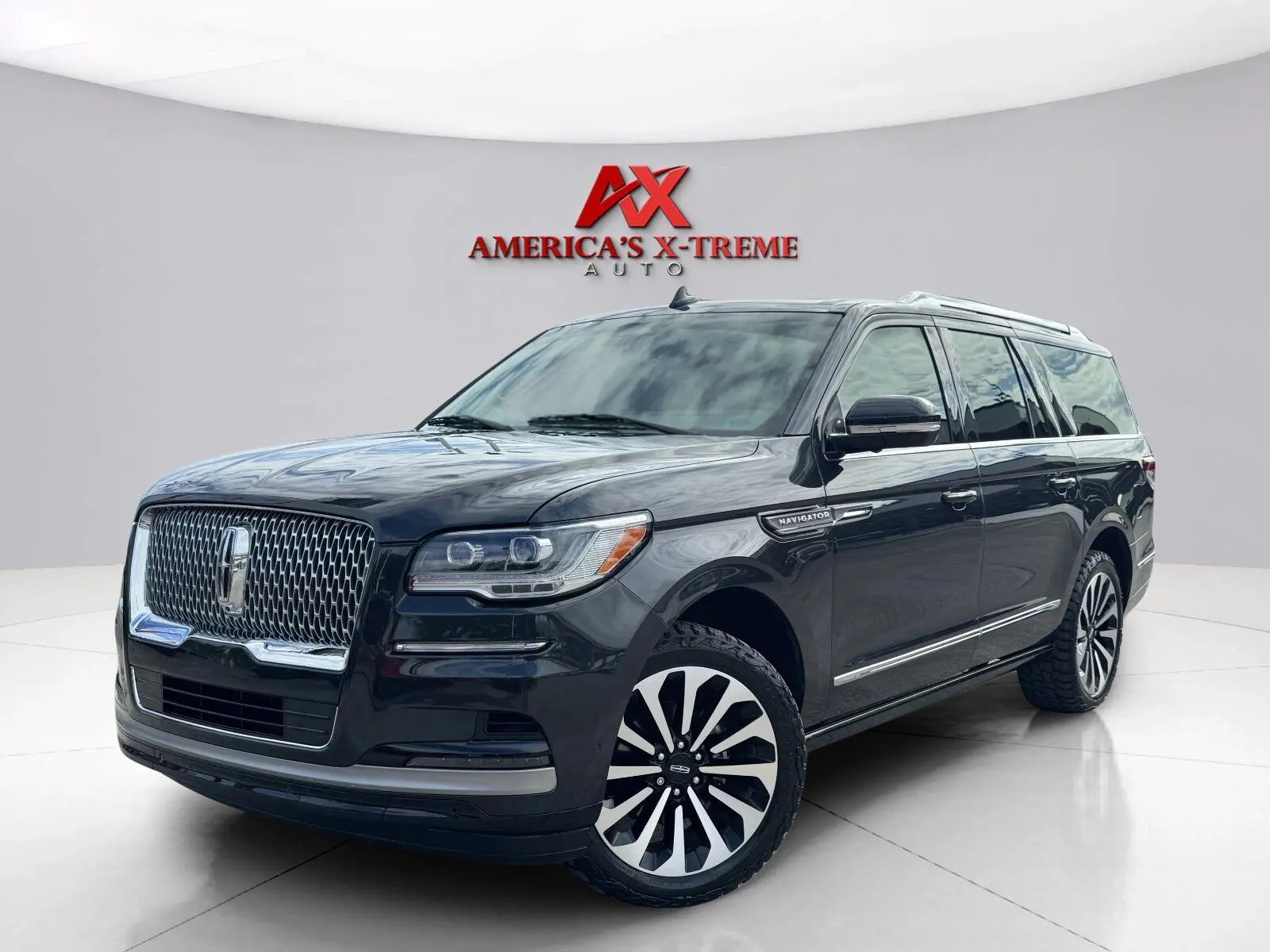 Black 2024 Lincoln Navigator L Reserve for sale in Houston, TX