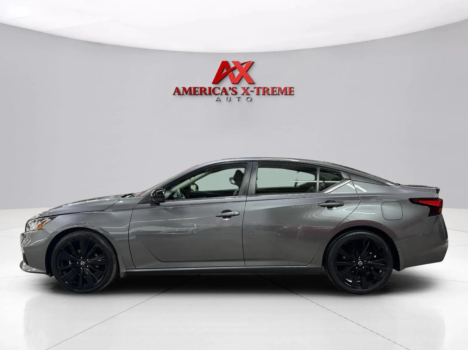 Photos of 2022 Nissan Altima 2.5 SR for sale in Atlanta, GA at AX Auto Inc.