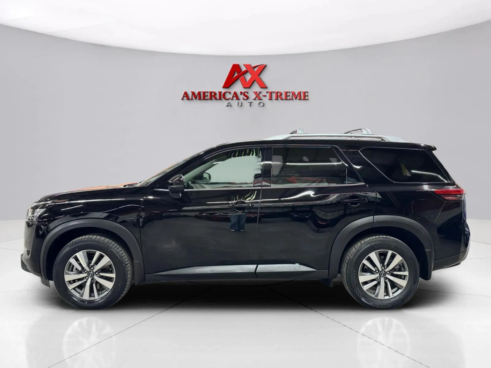 Another view of 2023 Nissan Pathfinder SL for sale in Atlanta, GA at AX Auto Inc.