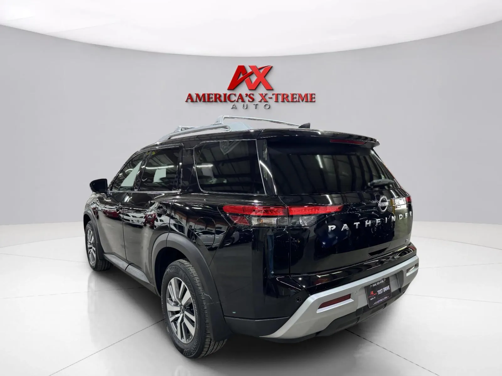 More photos of 2023 Nissan Pathfinder SL at AX Auto Inc., GA