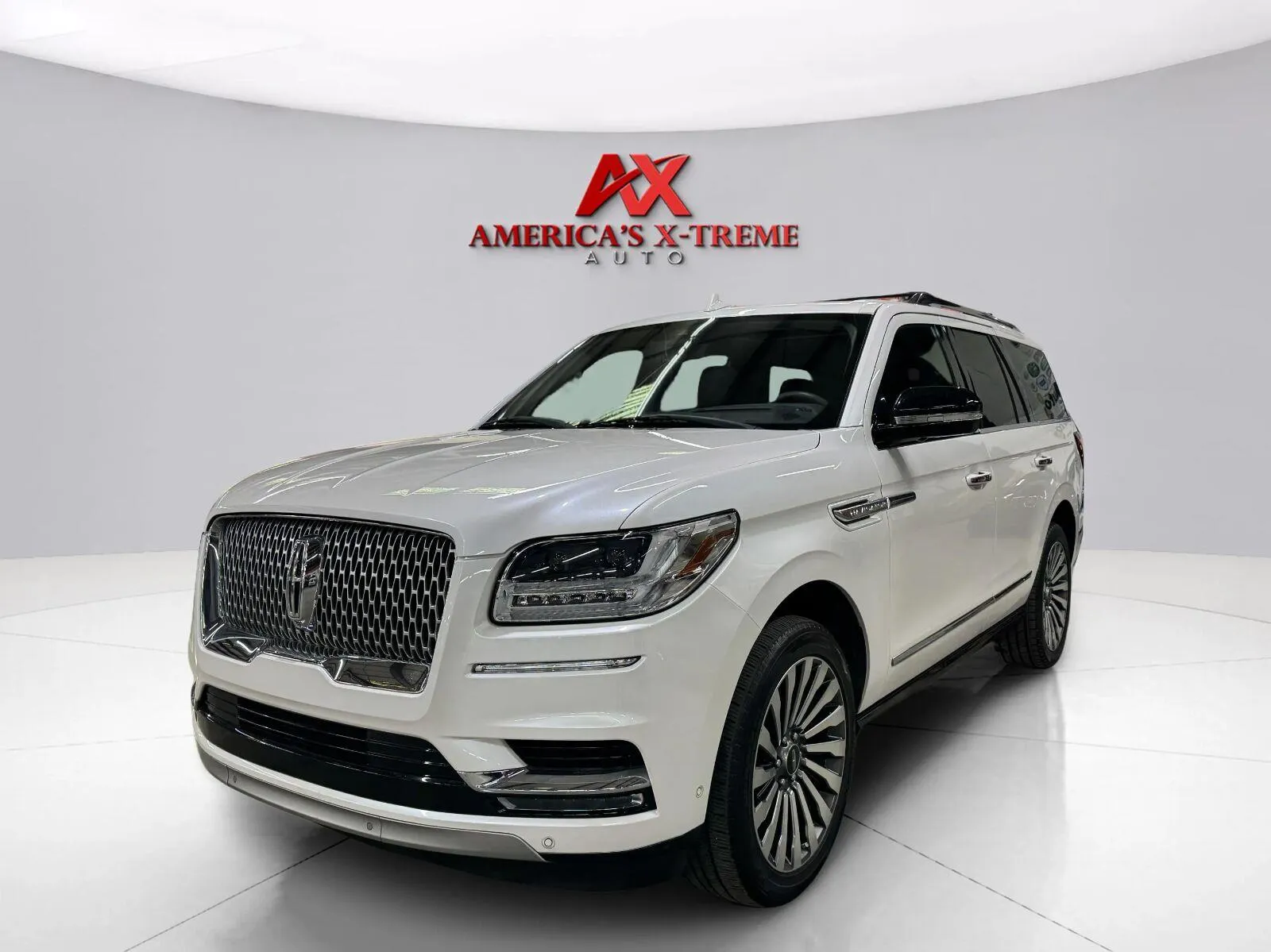 Photos of 2018 Lincoln Navigator Reserve for sale in Atlanta, GA at AX Auto Inc.
