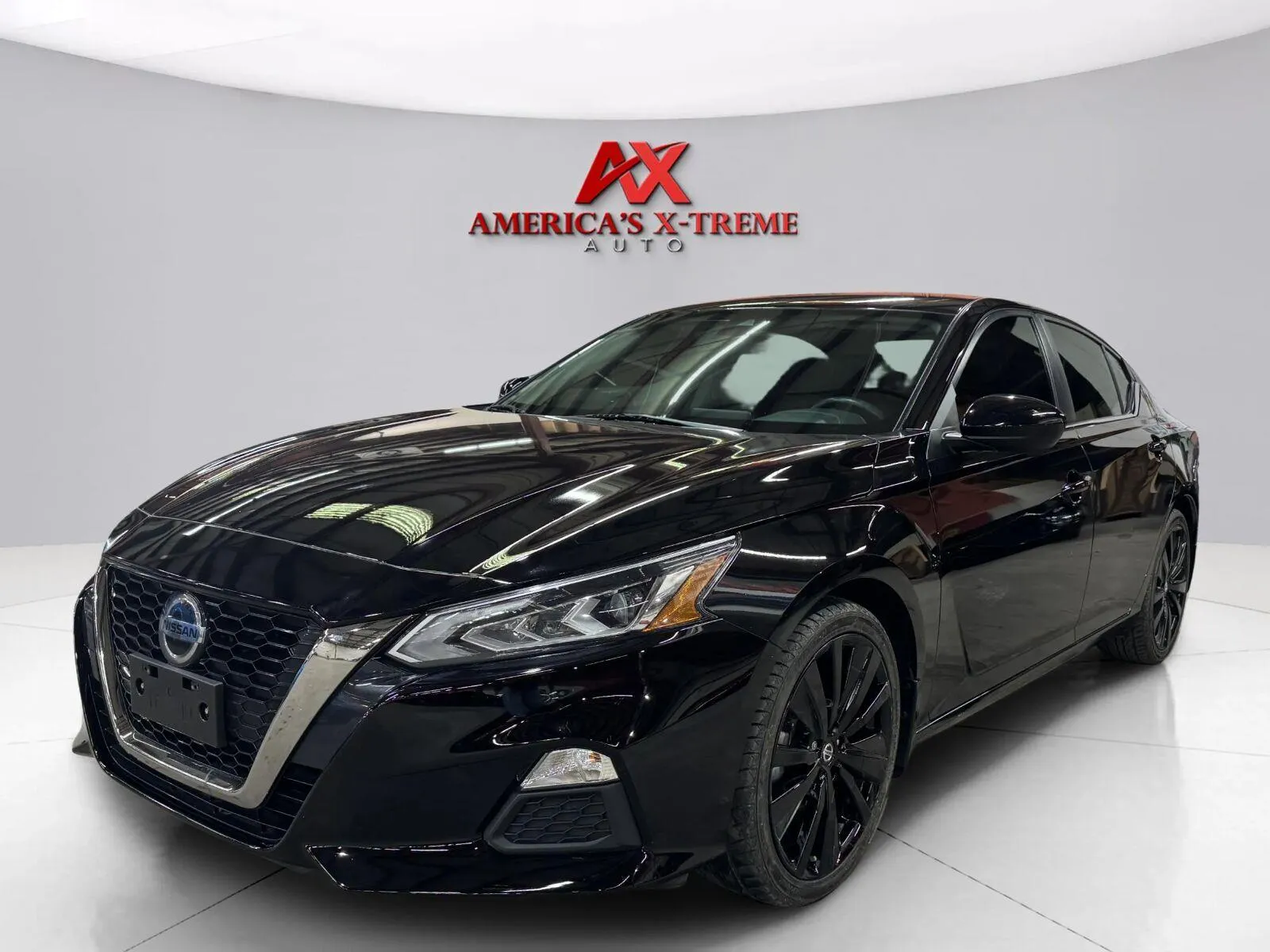 Photos of 2022 Nissan Altima 2.5 SR for sale in Atlanta, GA at AX Auto Inc.
