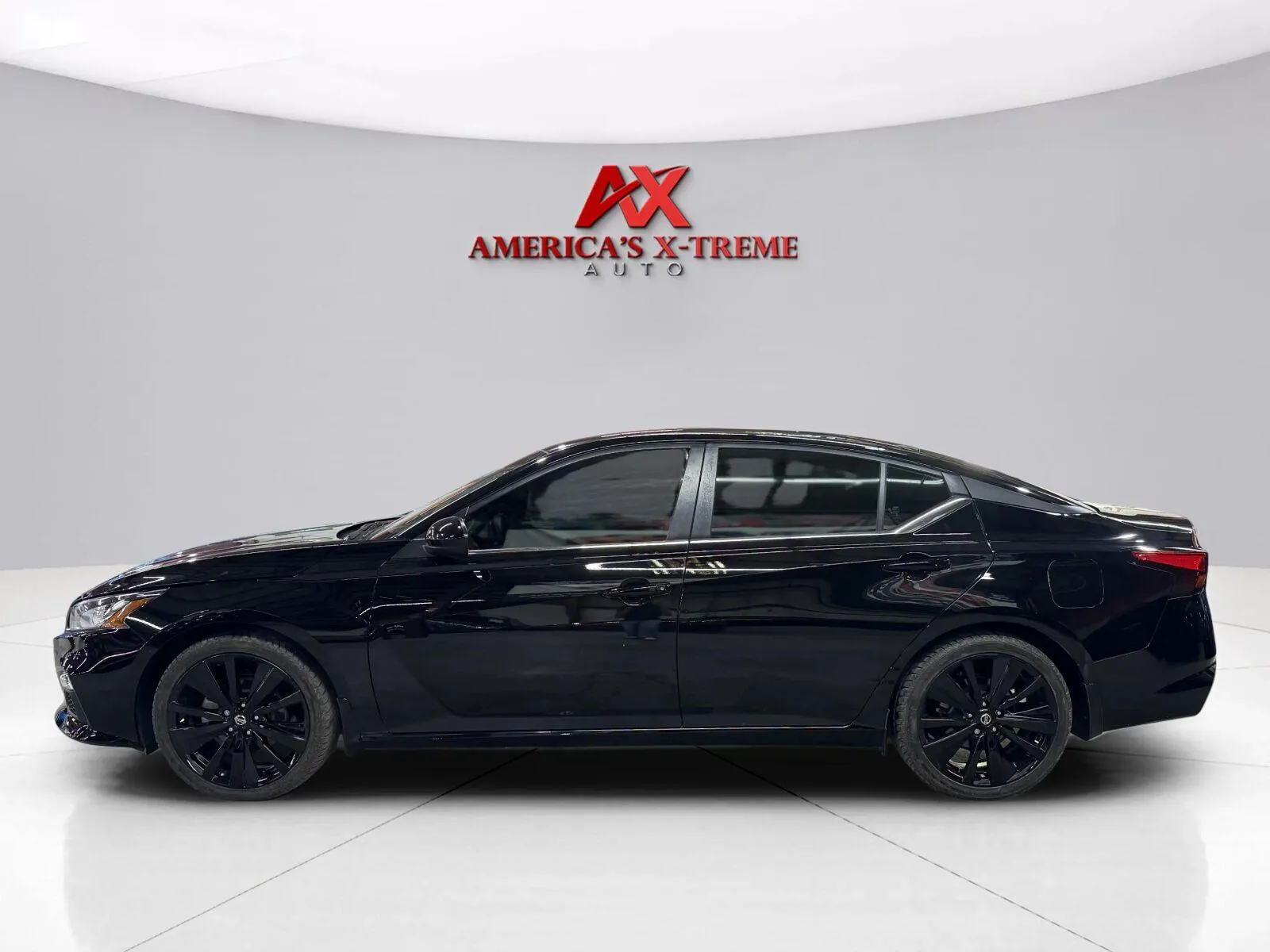 More photos of 2022 Nissan Altima 2.5 SR at AX Auto Inc., GA