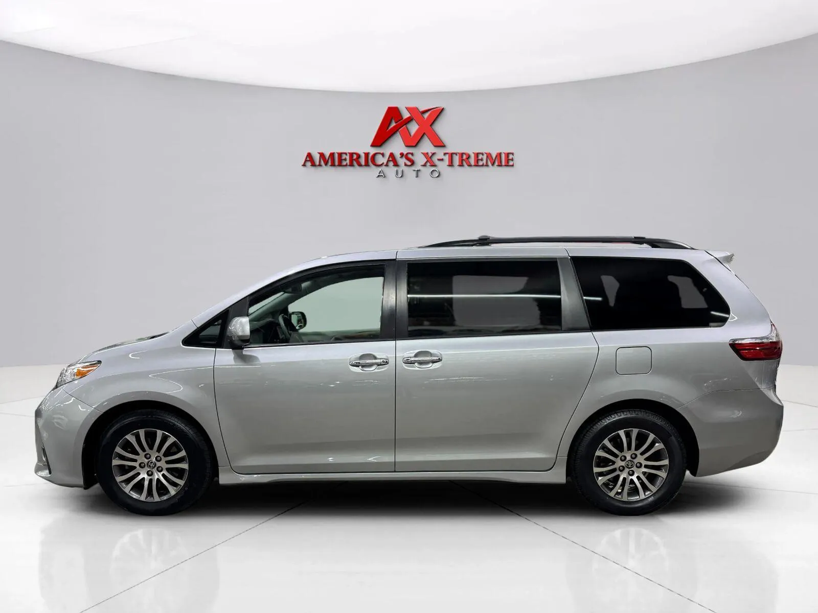 More photos of 2020 Toyota Sienna XLE Premium 8-Passenger at AX Auto Inc., GA
