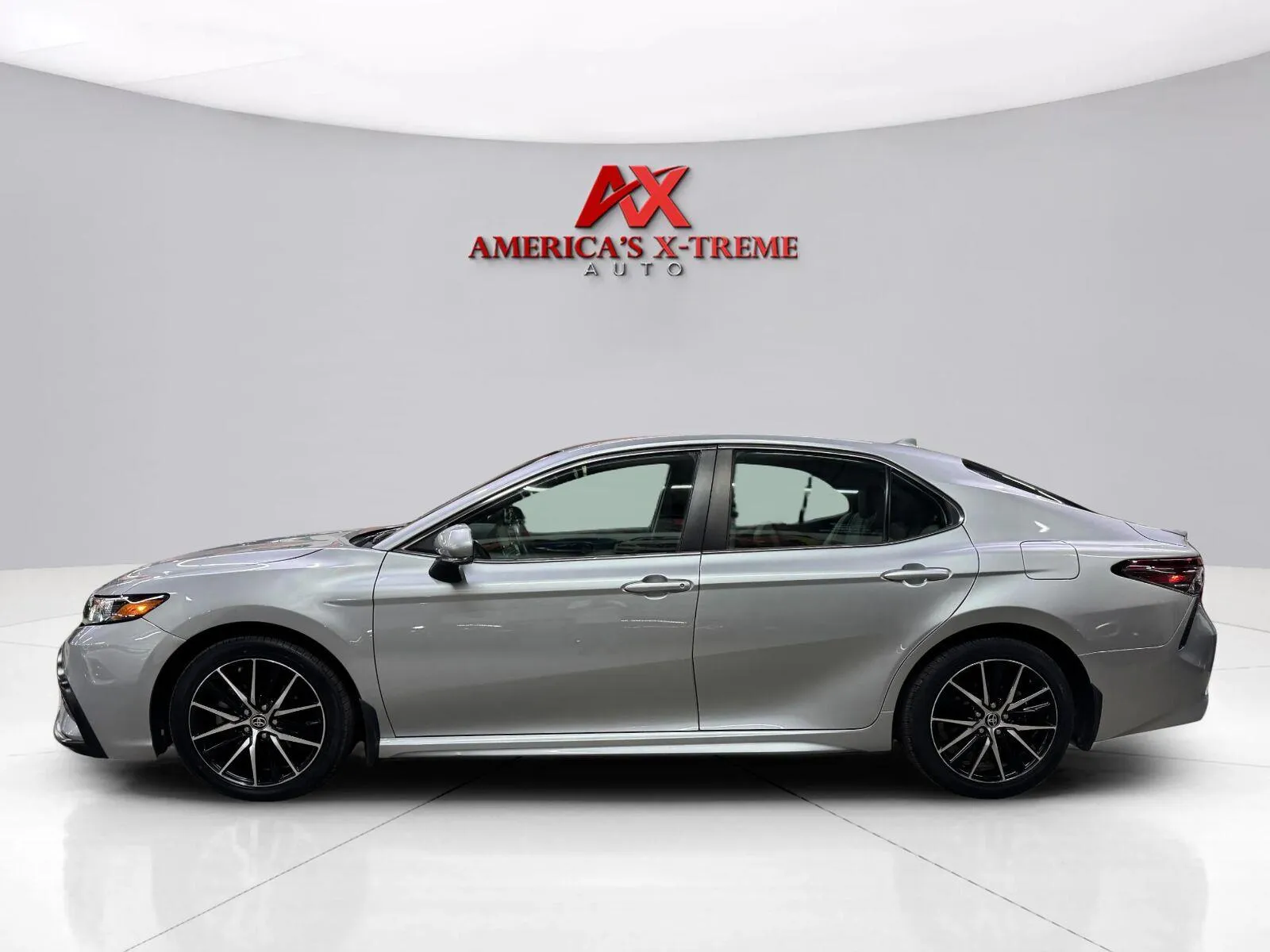 More photos of 2023 Toyota Camry SE at AX Auto Inc., GA