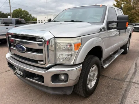More photos of 2015 Ford F250 Super Duty Crew Cab XLT Pickup 4D 6 3/4 ft at Tailgate Motor Co. (Fremont North), NE