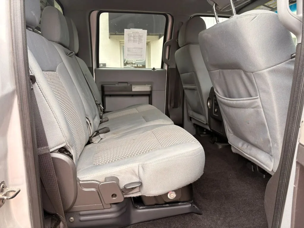 Ford F-250 photo 10