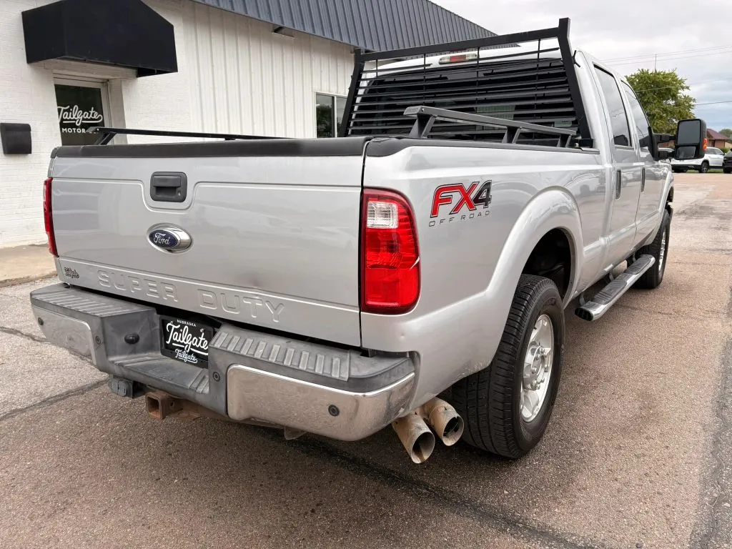 Ford F-250 photo 7