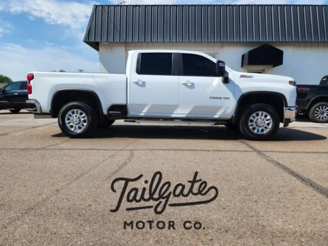 White 2023 Chevrolet Silverado 2500 HD Crew Cab LT Pickup 4D 6 1/2 ft for sale in Fremont, NE