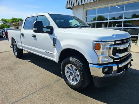 Photos of 2022 Ford F250 Super Duty Crew Cab XLT Pickup 4D 6 3/4 ft for sale in Fremont, NE at Tailgate Motor Co. (Fremont North)