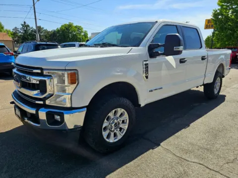 More photos of 2022 Ford F250 Super Duty Crew Cab XLT Pickup 4D 6 3/4 ft at Tailgate Motor Co. (Fremont North), NE