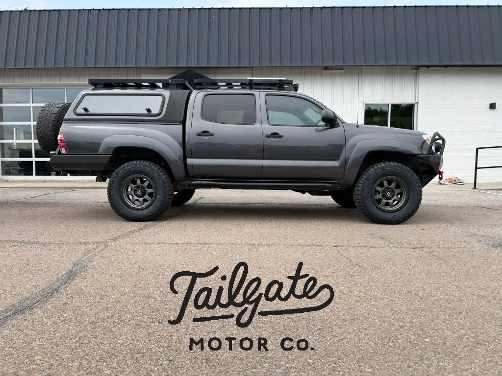 Gray 2014 Toyota Tacoma Double Cab Pickup 4D 5 ft for sale in Fremont, NE