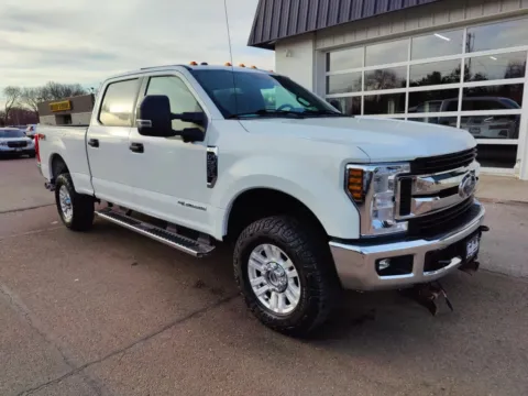 Photos of 2019 Ford F250 Super Duty Crew Cab XLT Pickup 4D 6 3/4 ft for sale in Fremont, NE at Tailgate Motor Co. (Fremont North)