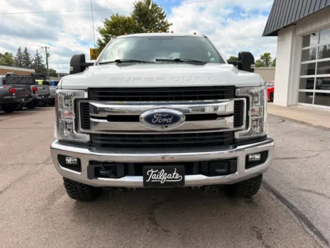 Another view of 2019 Ford F250 Super Duty Crew Cab XLT Pickup 4D 6 3/4 ft for sale in Fremont, NE at Tailgate Motor Co. (Fremont North)