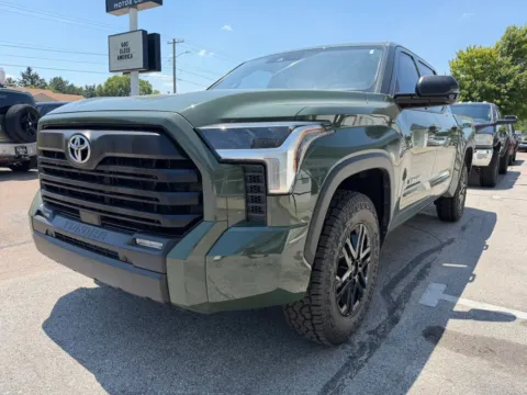 More photos of 2022 Toyota Tundra CrewMax SR5 Pickup 4D 5 1/2 ft at Tailgate Motor Co. (Fremont North), NE