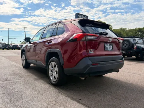 More photos of 2021 Toyota RAV4 LE Sport Utility 4D at Tailgate Motor Co. (Fremont North), NE