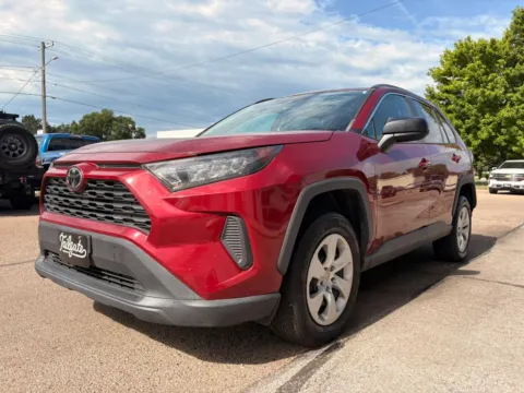 More photos of 2021 Toyota RAV4 LE Sport Utility 4D at Tailgate Motor Co. (Fremont North), NE