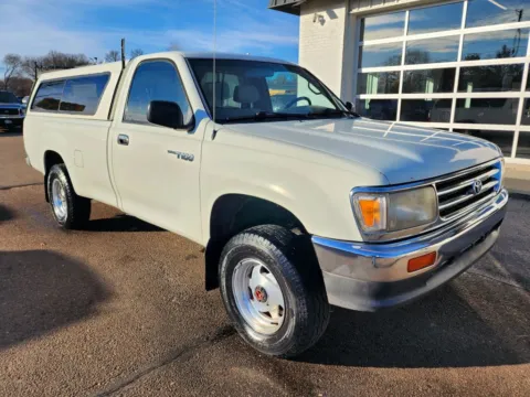 Photos of 1993 Toyota T100 Regular Cab Long Bed for sale in Fremont, NE at Tailgate Motor Co. (Fremont North)