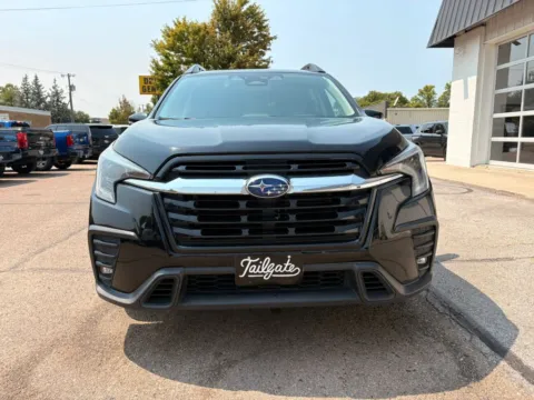 Another view of 2023 Subaru Ascent Limited Sport Utility 4D for sale in Fremont, NE at Tailgate Motor Co. (Fremont North)